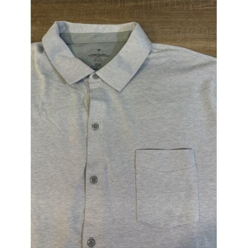 Fabletics Gray Casual Button Down Shirt